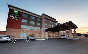 Holiday Inn Express And Suites Detroit Northwest Livonia